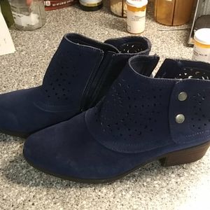Baretraps suede ankle boots